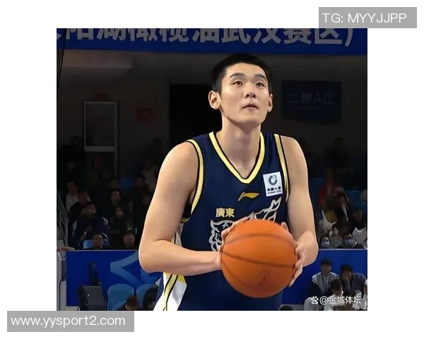 广东队惨遭逆转压哨进球掩盖全队低迷表现三分球无一命中半场落后26分 广东队惨遭逆转压哨进球掩盖全队低迷表现三分球无一命中半场落后26分