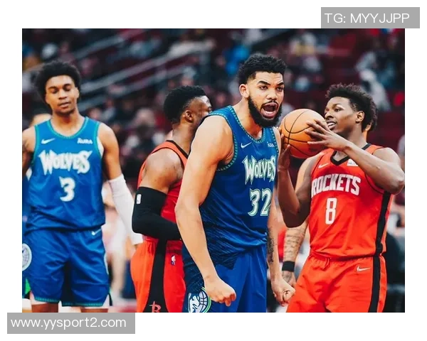 福克斯第三节火力全开7投6中狂砍16分上半场表现平平仅得4分