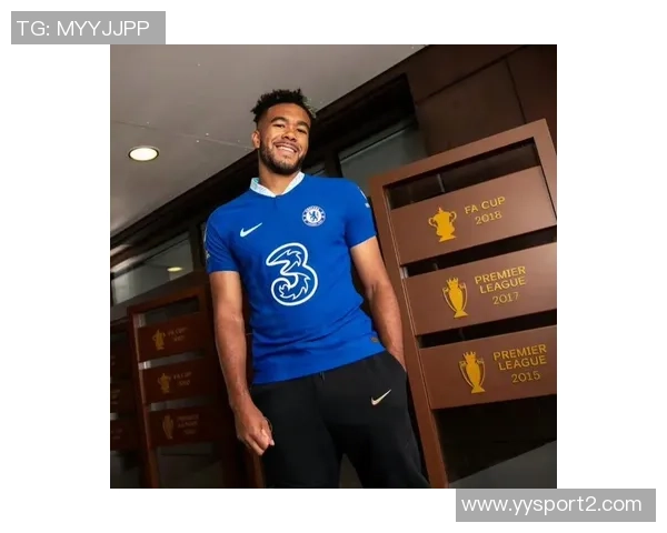 切尔西庆祝里斯詹姆斯达成200场里程碑展现纯血切尔西人风采